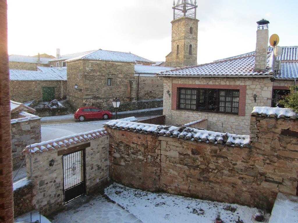 La Posada De Toribia Val de San Lorenzo Kültér fotó