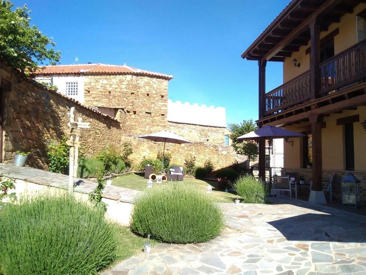 La Posada De Toribia Val de San Lorenzo Kültér fotó