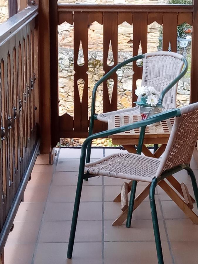 La Posada De Toribia Val de San Lorenzo Kültér fotó